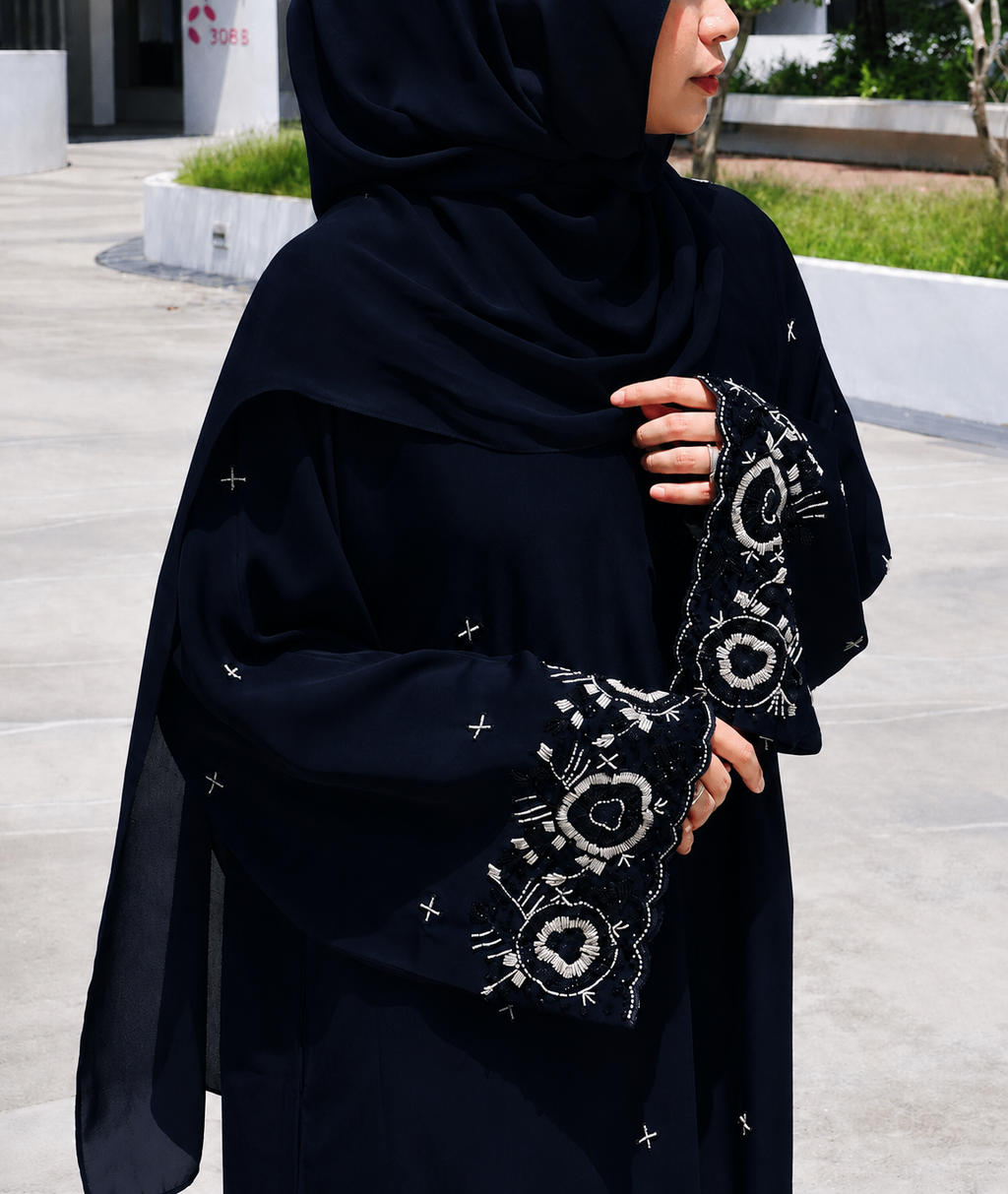 MADHURI Abaya